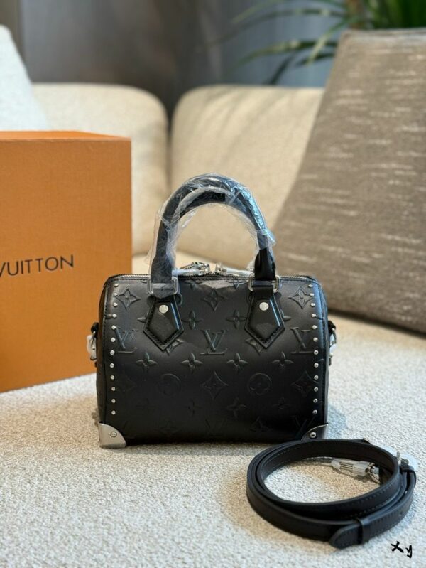 New Collection Fashion LV Handbag L1674