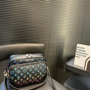 New Collection Fashion LV Handbag L1663