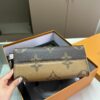 Stylish Fashion Carry LV Handbag L1659