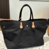 Stylish Fashion Carry LV Handbag L1657