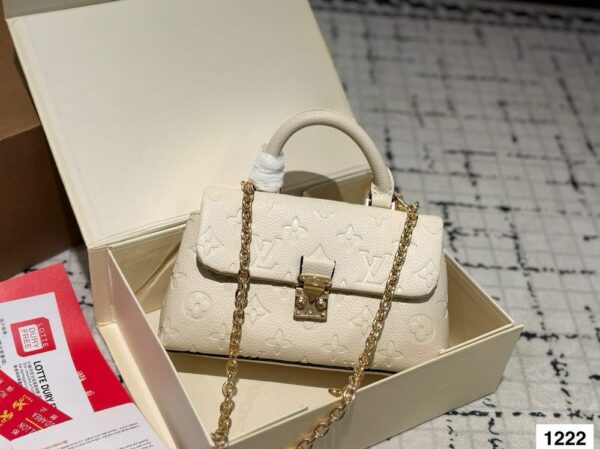 New Collection Fashion LV Handbag L1656