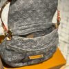 Stylish Fashion Carry LV Handbag L1655