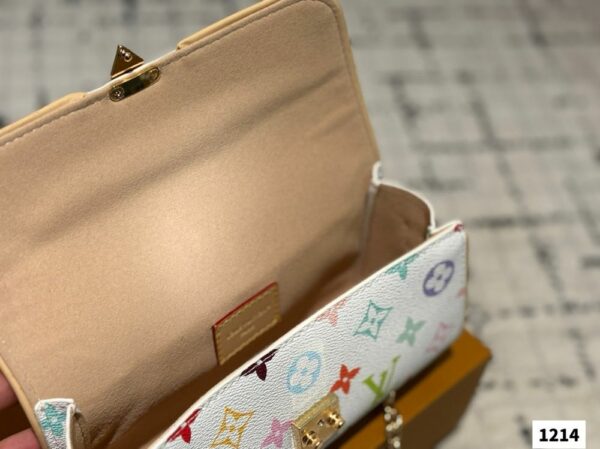 New Collection Fashion LV Handbag L1654