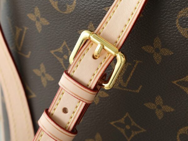Stylish Fashion Carry L*V Handbag 1643