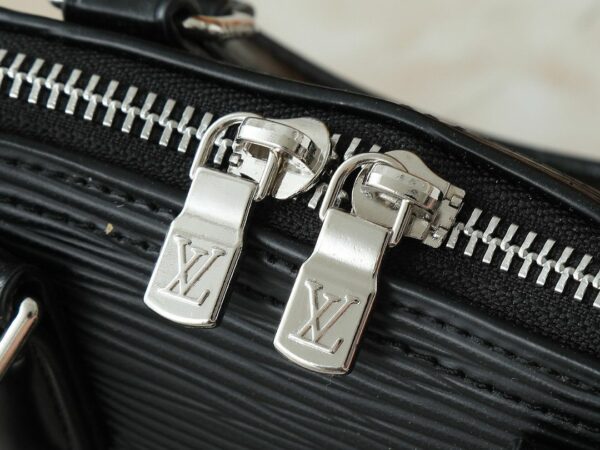 Stylish Fashion Carry L*V Handbag 1641 Stylish Fashion Carry L*V Handbag 1641