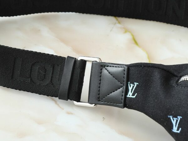 New Collection Fashion L*V Handbag 1636