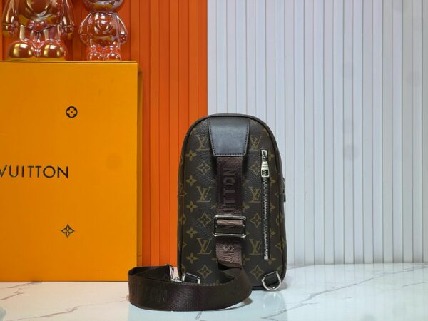 Stylish Fashion Carry L*V Handbag 1633