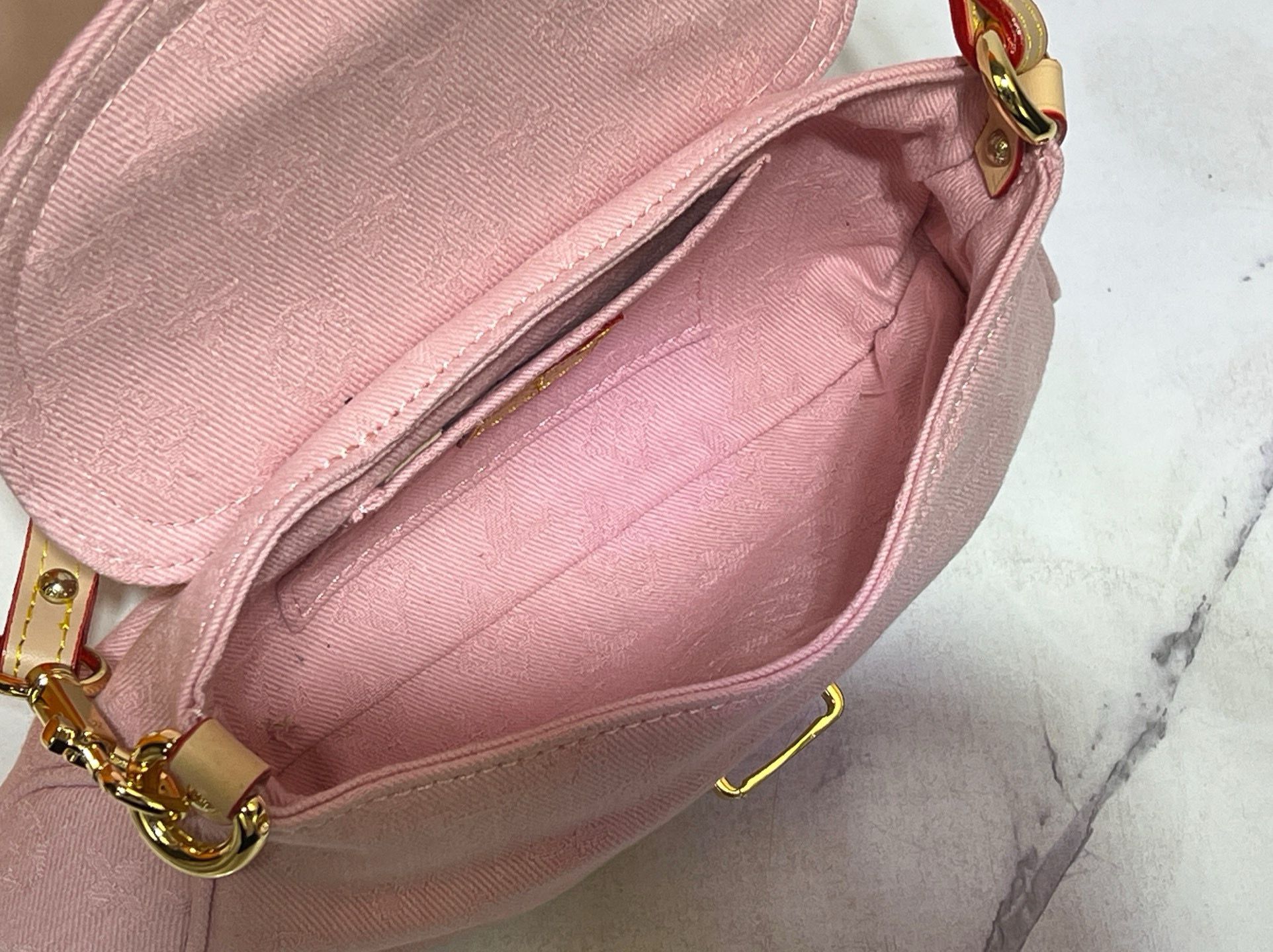 New Collection Fashion L*V Handbag 1631 New Collection Fashion L*V Handbag 1631