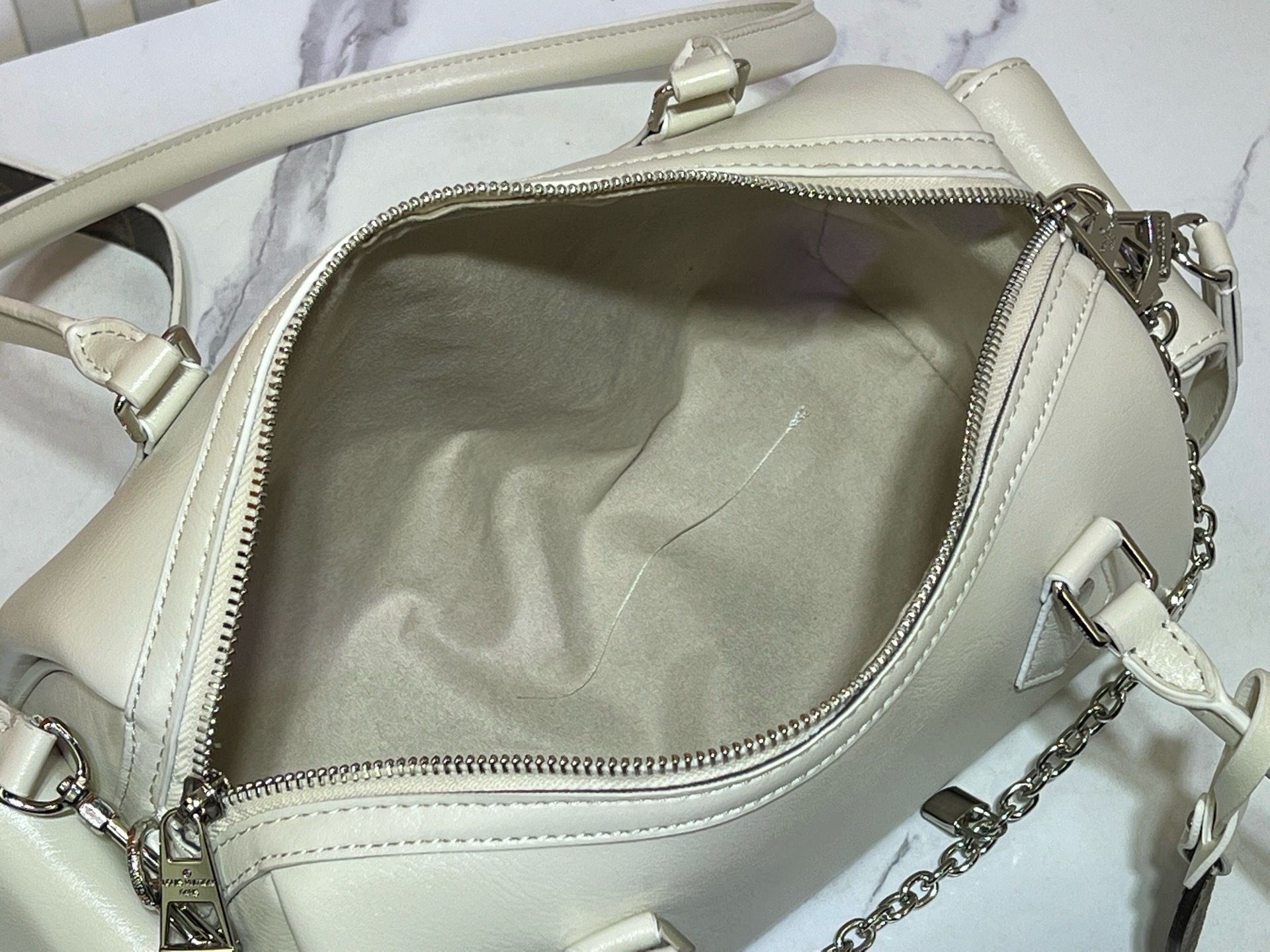New Collection Fashion L*V Handbag 1622 New Collection Fashion L*V Handbag 1622