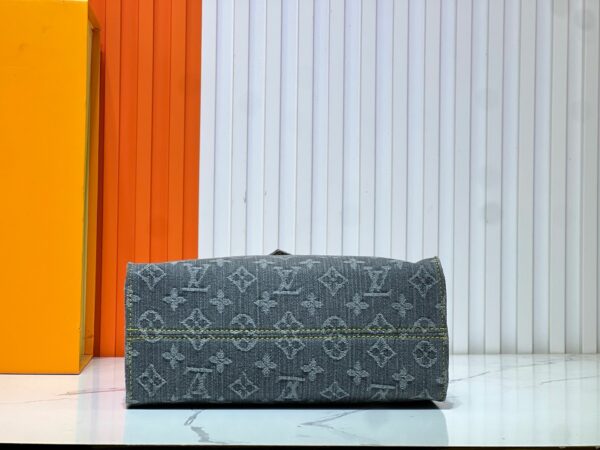 Stylish Fashion Carry L*V Handbag 1621