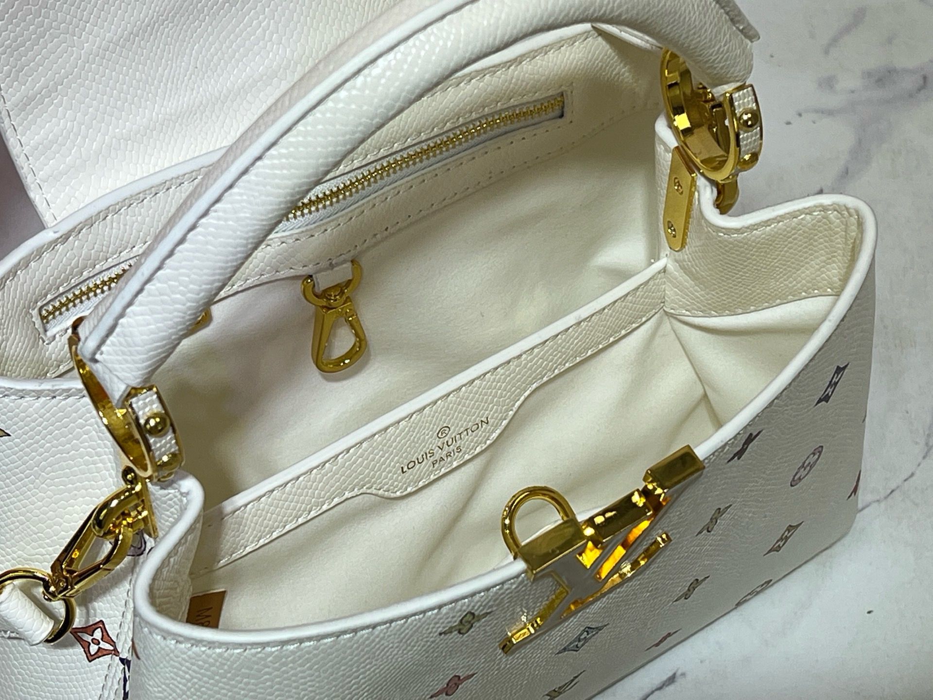 New Collection Fashion L*V Handbag 1617 New Collection Fashion L*V Handbag 1617