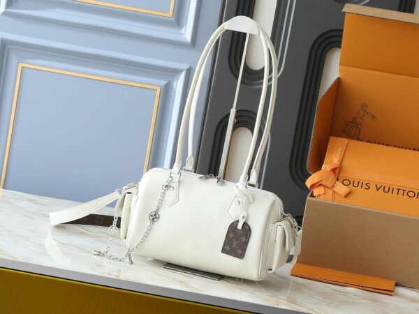 Stylish Fashion Carry L*V Handbag 1613