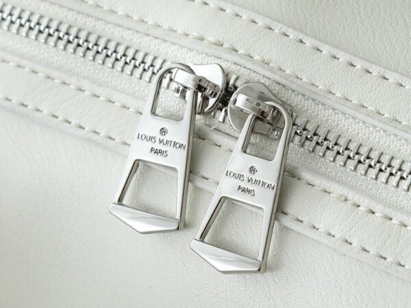 Stylish Fashion Carry L*V Handbag 1613