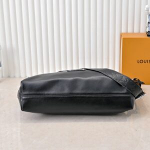 New Collection Fashion L*V Handbag 1611 9 80560a78 result