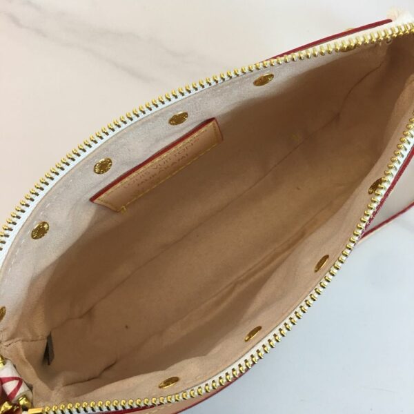 Stylish Fashion Carry L*V Handbag 1608