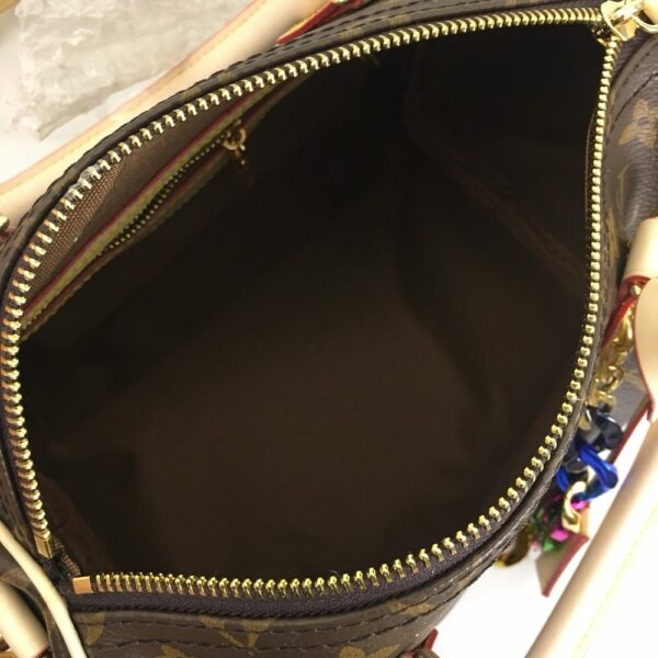 New Collection Fashion L*V Handbag 1604