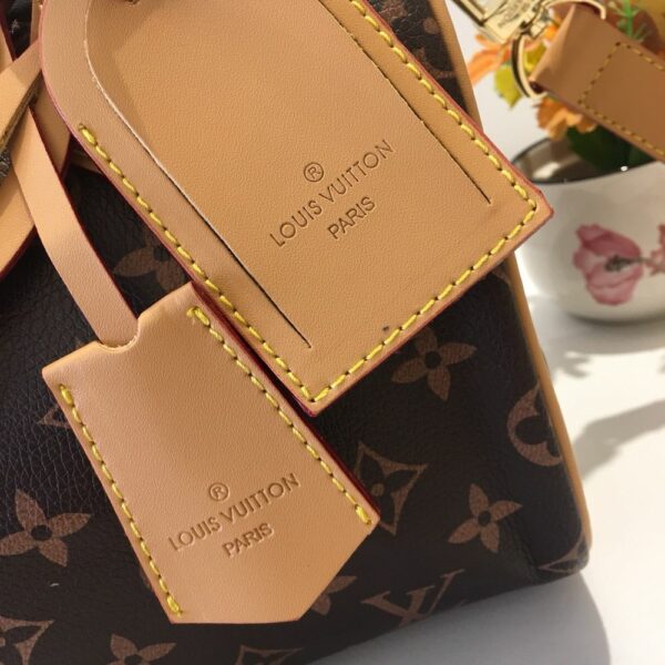 New Collection Fashion L*V Handbag 1598