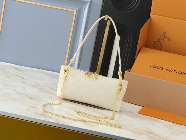 New Collection Fashion L*V Handbag 1596.1