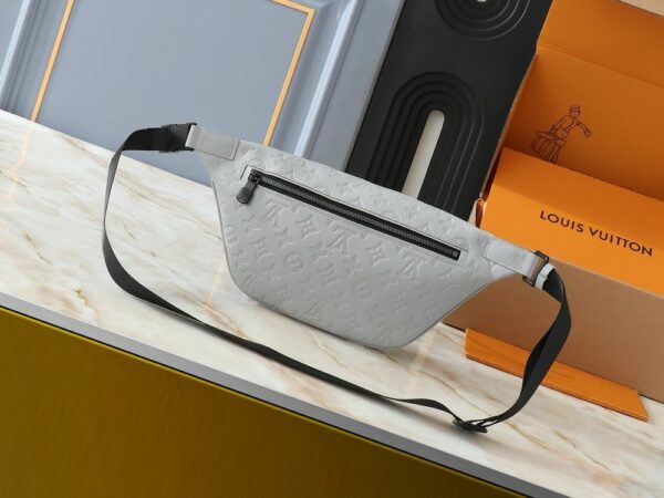New Collection Fashion L*V Handbag 1595