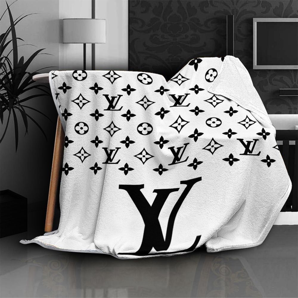 White & Black Louis Vuitton Blanket 053 White & Black Louis Vuitton Blanket 053