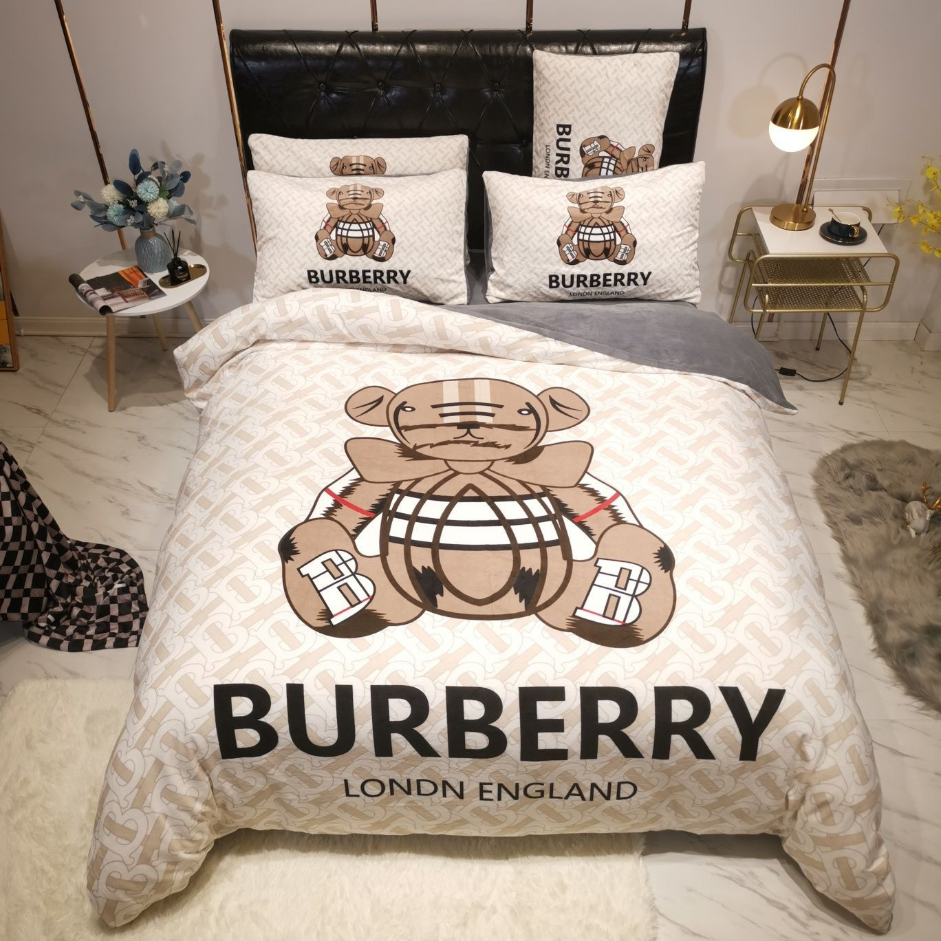 Burberry London Luxury Brand Type Bedding Sets 057 Burberry London Luxury Brand Type Bedding Sets 057