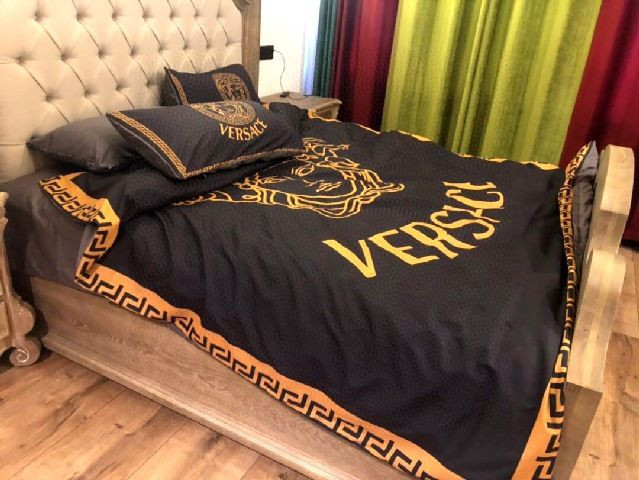 Luxury Brand Versace Type Bedding Sets Duvet Cover Bedroom Sets 096 Luxury Brand Versace Type Bedding Sets Duvet Cover Bedroom Sets 096