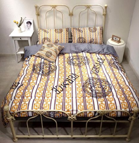 Luxury Brand Versace Type Bedding Sets Duvet Cover Bedroom Sets 084 Luxury Brand Versace Type Bedding Sets Duvet Cover Bedroom Sets 084
