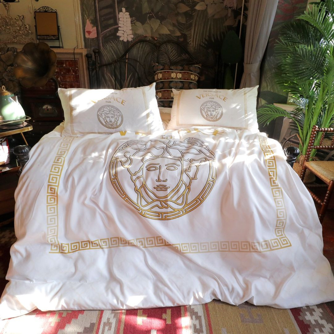 Luxury Brand Versace Type Bedding Sets Duvet Cover Bedroom Sets 082 Luxury Brand Versace Type Bedding Sets Duvet Cover Bedroom Sets 082