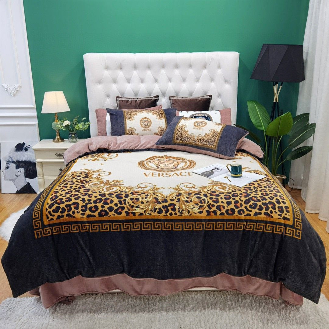 Luxury Brand Versace Type Bedding Sets Duvet Cover Bedroom Sets 076 Luxury Brand Versace Type Bedding Sets Duvet Cover Bedroom Sets 076