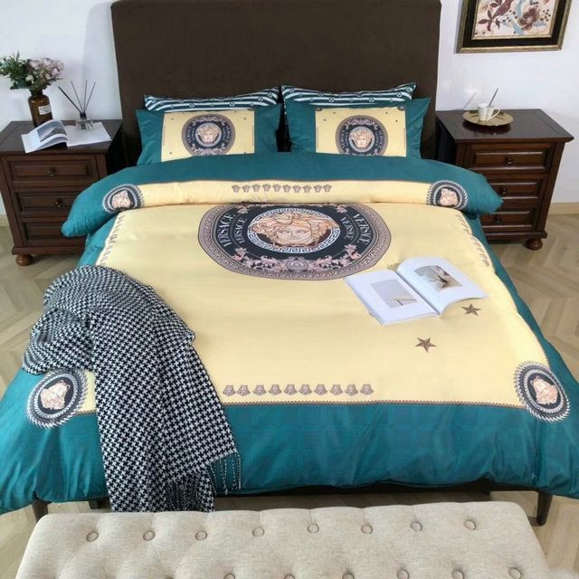 Luxury Brand Versace Type Bedding Sets Duvet Cover Bedroom Sets 047 Luxury Brand Versace Type Bedding Sets Duvet Cover Bedroom Sets 047