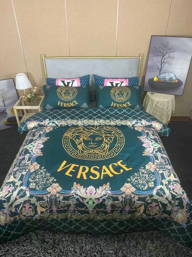Luxury Brand Versace Type Bedding Sets Duvet Cover Bedroom Sets 010 Luxury Brand Versace Type Bedding Sets Duvet Cover Bedroom Sets 010
