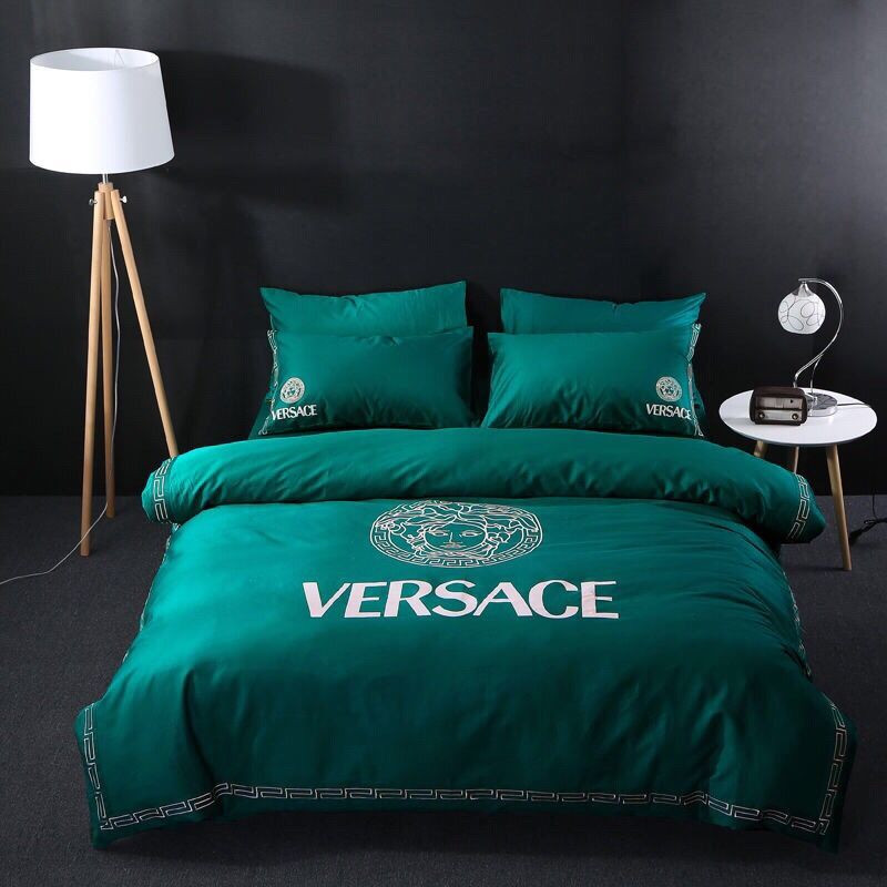 Luxury Brand Versace Type Bedding Sets 100 Luxury Brand Versace Type Bedding Sets 100