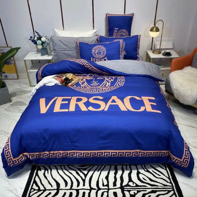 Luxury Brand Versace Type Bedding Sets 049 Luxury Brand Versace Type Bedding Sets 049