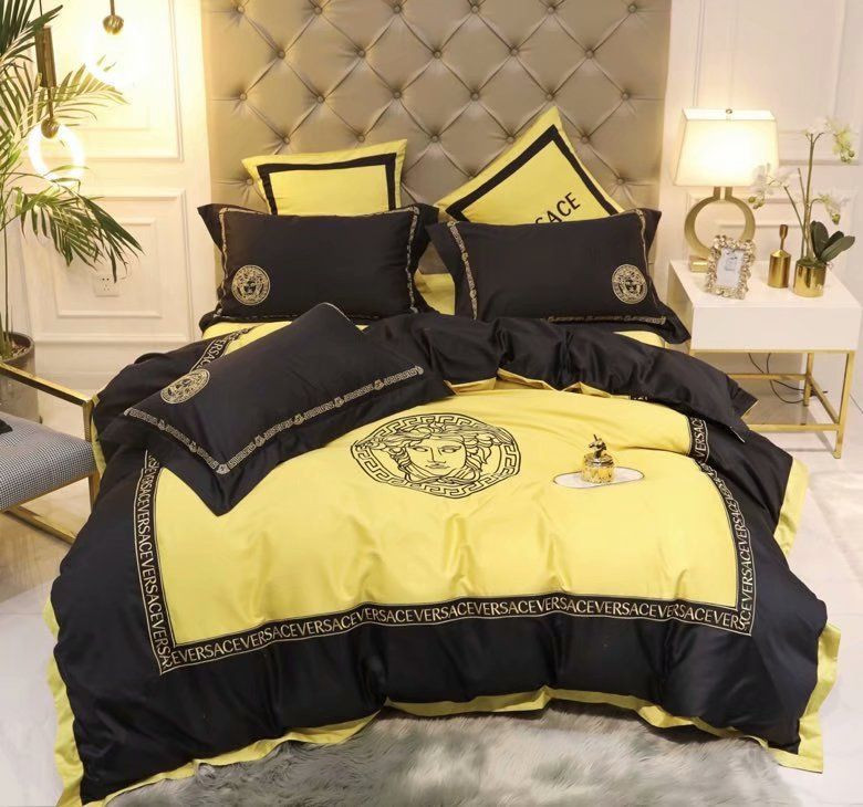 Luxury Brand Versace Type Bedding Sets 027 Luxury Brand Versace Type Bedding Sets 027