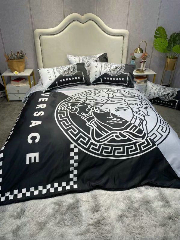 Luxury Brand Versace Type Bedding Sets 024 Luxury Brand Versace Type Bedding Sets 024