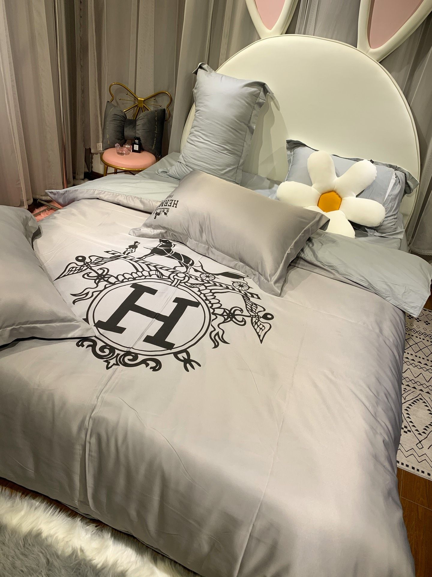 Hermes Paris Luxury Brand Type Bedding Sets Duvet Cover Bedroom Sets 101 Hermes Paris Luxury Brand Type Bedding Sets Duvet Cover Bedroom Sets 101