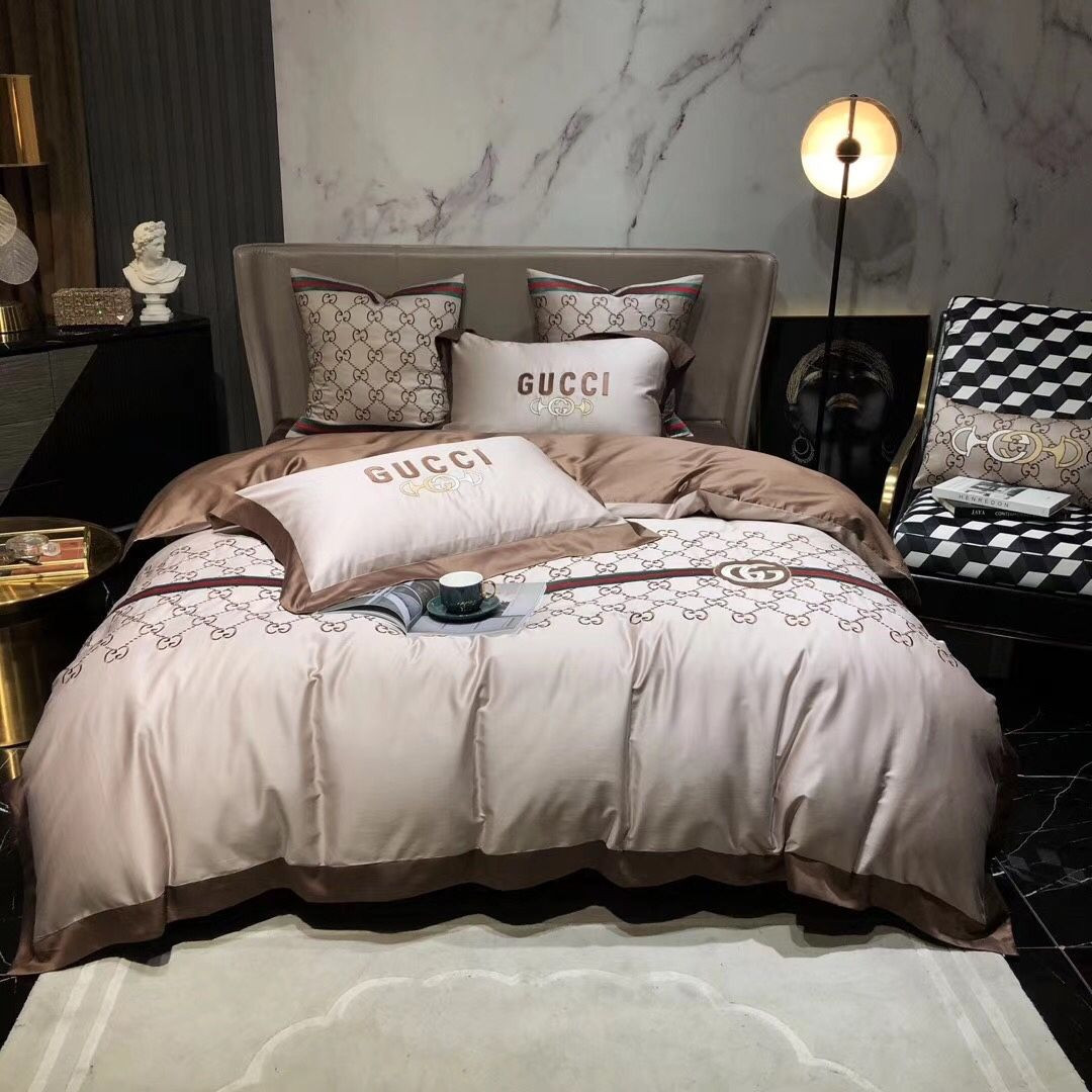 Luxury GG Bedding Sets Duvet Cover Luxury Brand Bedroom Sets 150 Luxury GG Bedding Sets Duvet Cover Luxury Brand Bedroom Sets 150