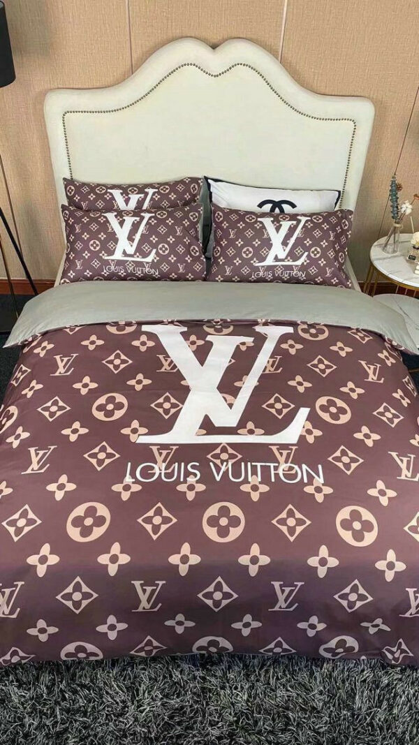 LV Type Bedding Sets Duvet Cover LV Bedroom Sets Luxury Brand Bedding 110