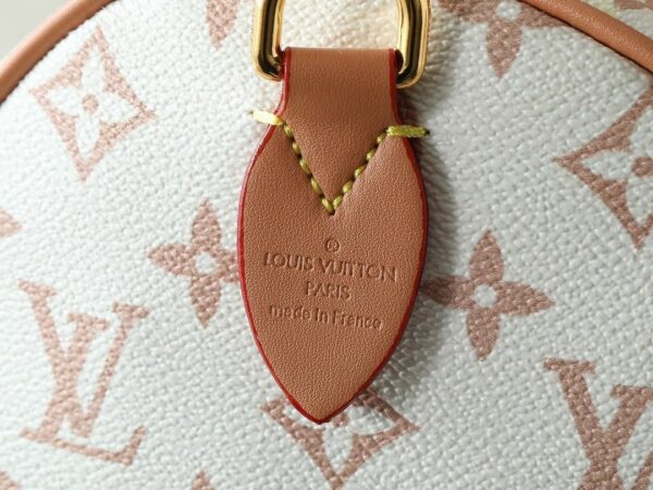 Luxury LV Handbag M15108-M40391