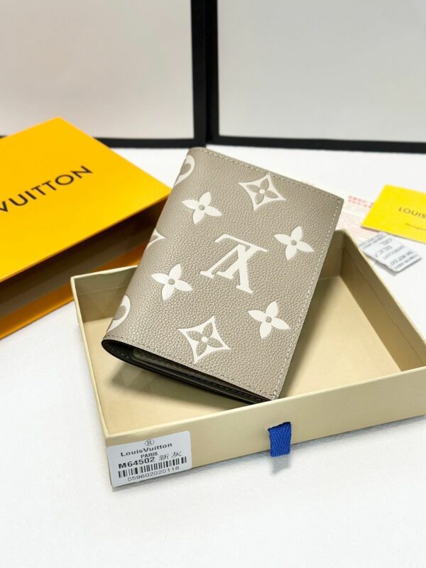 New Collection Fashion LV Wallet 017