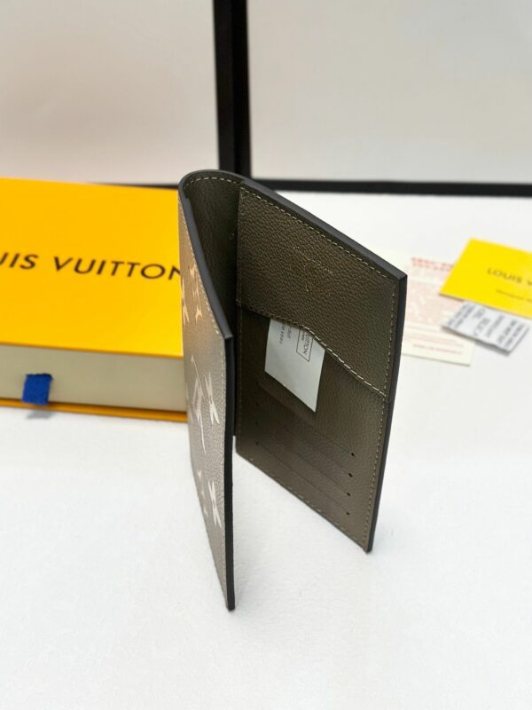 New Collection Fashion LV Wallet 017