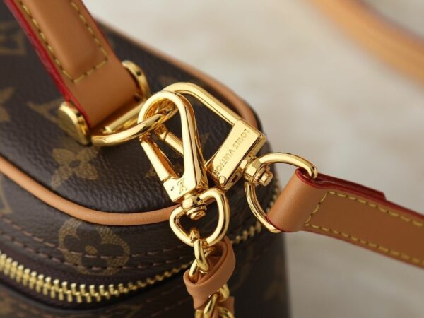 Luxury LV Handbag M47125