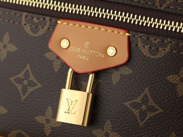 Luxury LV Handbag M47125