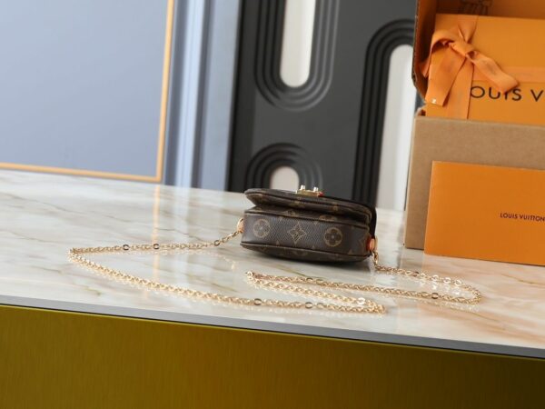 Luxury LV Handbag M81267-M40780