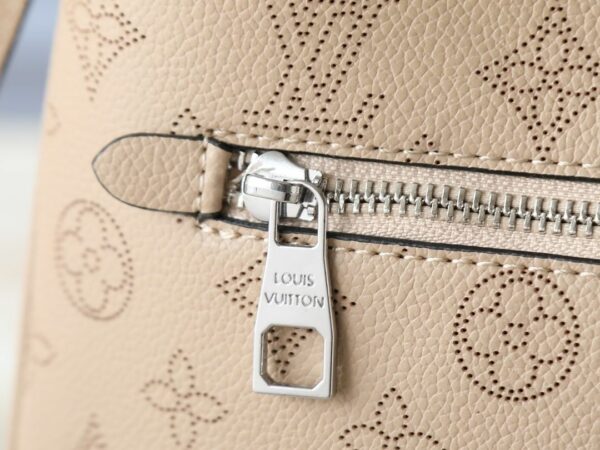 Luxury LV Handbag M14617