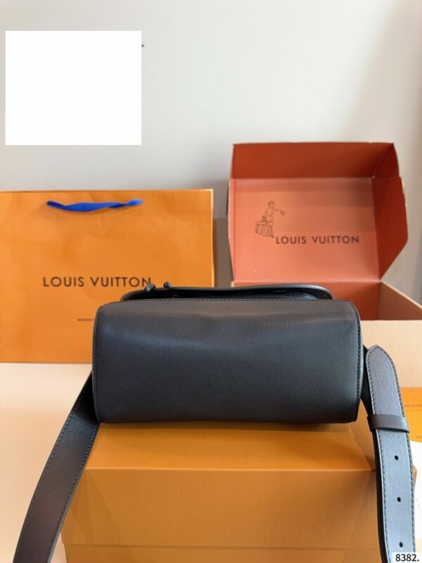 New Collection Fashion LV Handbag L2135