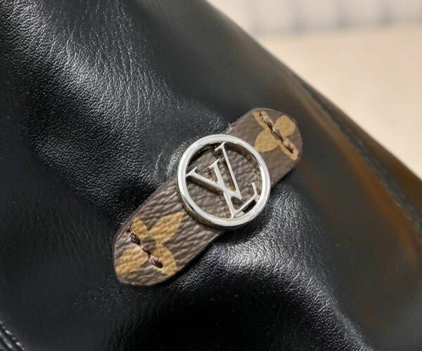 Luxury LV Handbag M25545