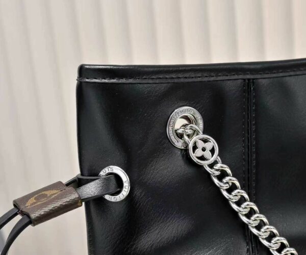 Luxury LV Handbag M25545