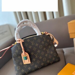 CN Luxury Bedding Sets Duvet Cover Bedroom Luxury Brand Bedding Bedroom 010