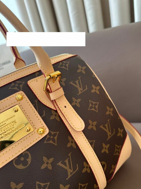 New Collection Fashion LV Handbag L2142